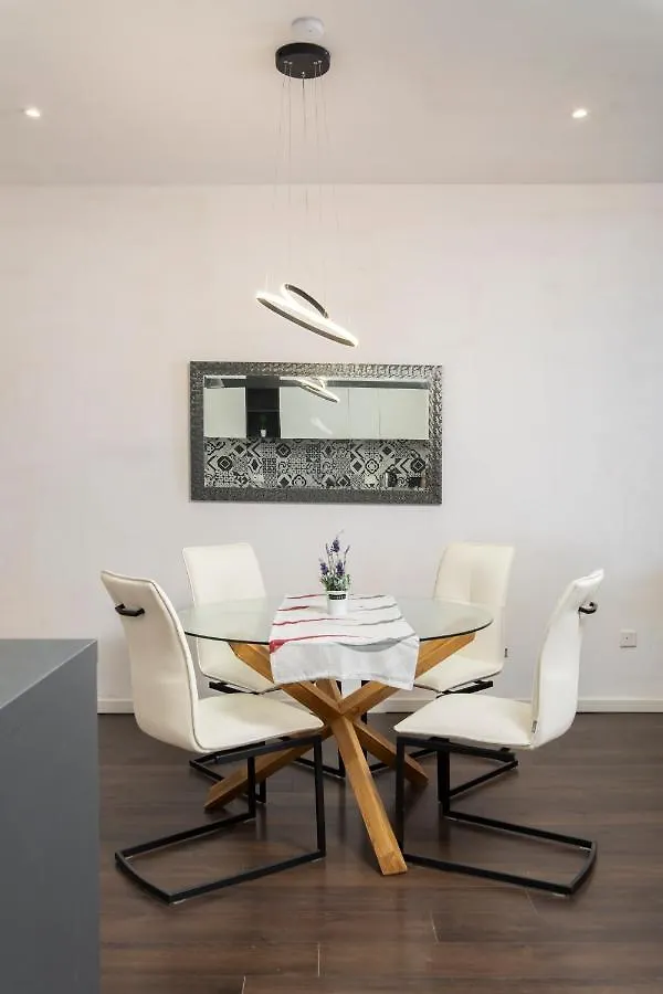 Spacious Luxury 3Br Apartment With Terrace & Open Views - Zurrieq, Close To Sea
